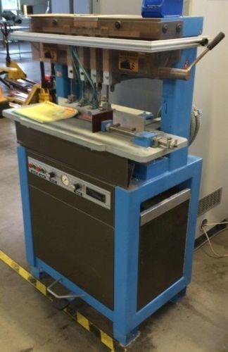 Josef Foellmer IRAM 400-4 four spindle paper drilling machine