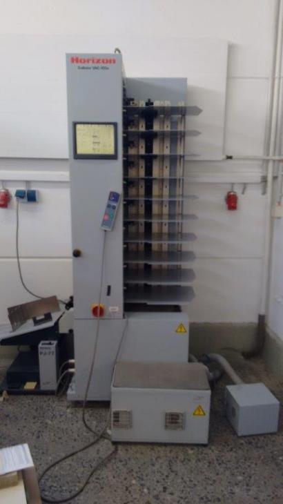 Horizon VAC 100 a suction air collating machine
