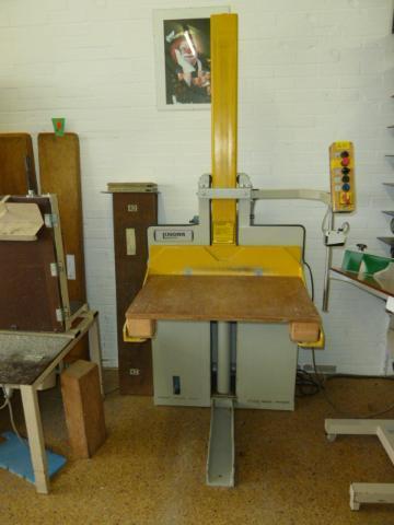 Knorr L 350 pallet lift