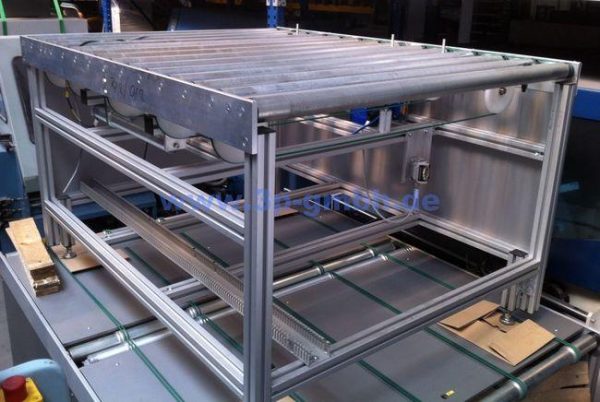 Hatchet / Technografica Printing Plate Road Intermediate Table