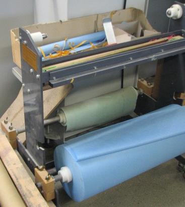 Nonwoven Kasper Manual Double Wash Cloth Wrapping Stand