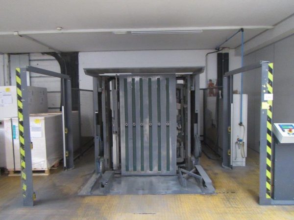 Baumann BSW 3-1000 AUM AUPASYS fully automatic programmable pile turner (automatic pallet clamping)
