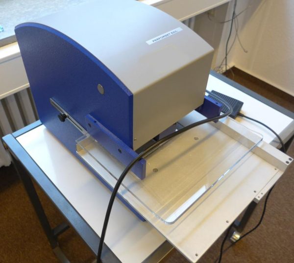 Pernuma PERFOSET E/XL punching and cancelling machine