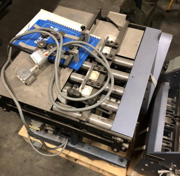 Heidelberg Stahlfolder ET 43 A mobile corner conveyor table